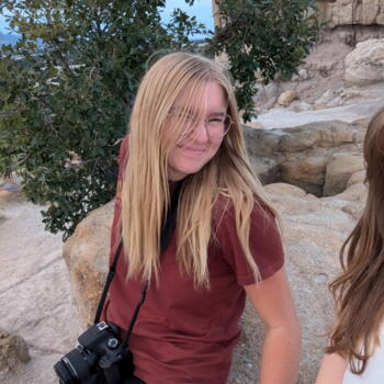 Babysitter Colorado Springs: Sophie