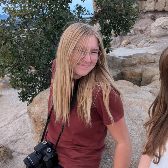 Babysitter in Colorado Springs: Sophie