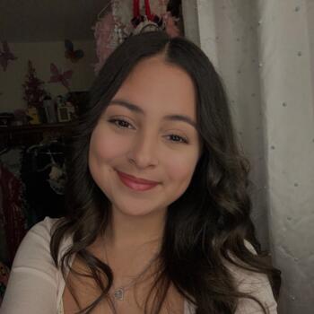 Babysitter in San Antonio: Alexia