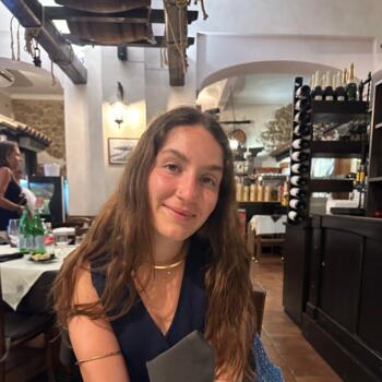 Babysitter in Vicenza: Giulia