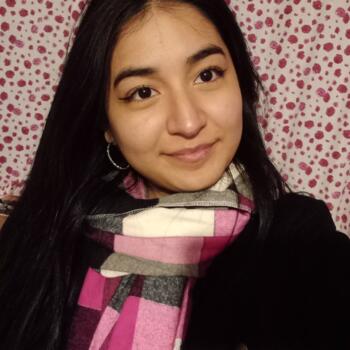 Babysitter in Vaqueros: Cinthia