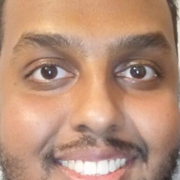 Babysitter in London: Hamsa