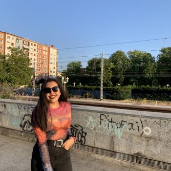 Niñera Vitoria: Aisha