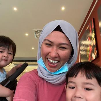 Kerja pengasuh di Shah Alam: kerja pengasuh Ellia