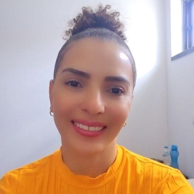 Babysitter em Torres Vedras: Gleiciene