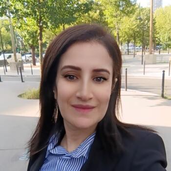 Nounou à Paris: Karima