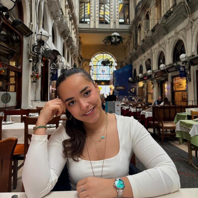 Babysitter in Toulouse: Ghita