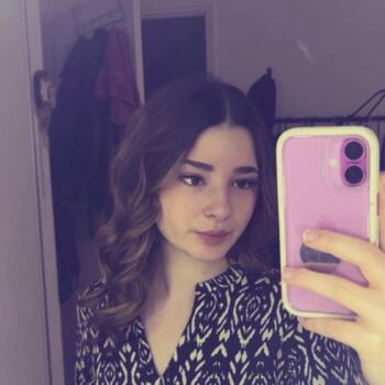 Babysitter in Louin: Fanny