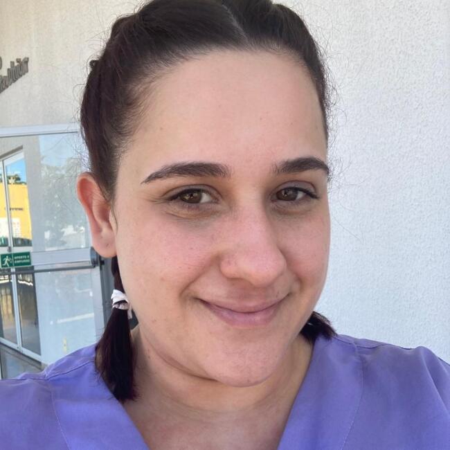 Babá em Goiânia: Stéfane