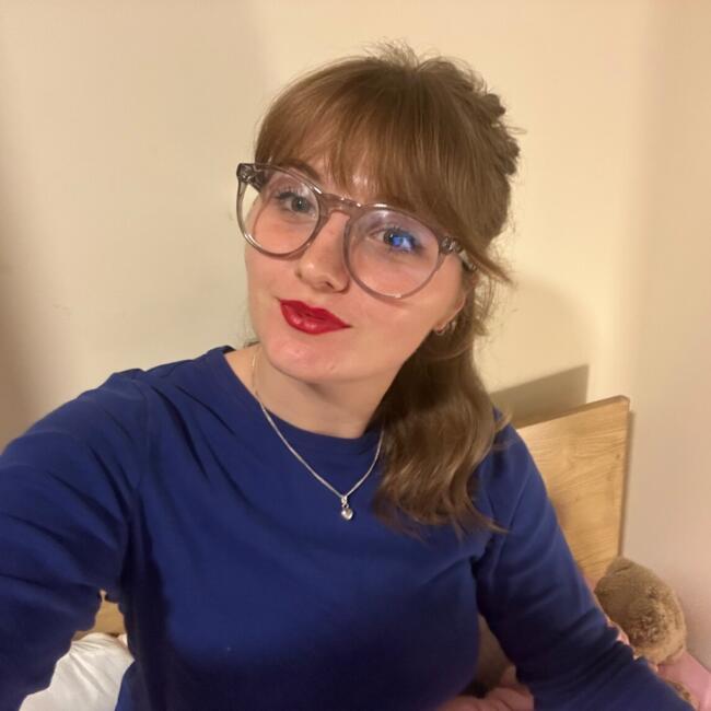 Babysitter in London: Emma