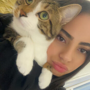 Babysitter in La Celle-Saint-Cloud: Sophia