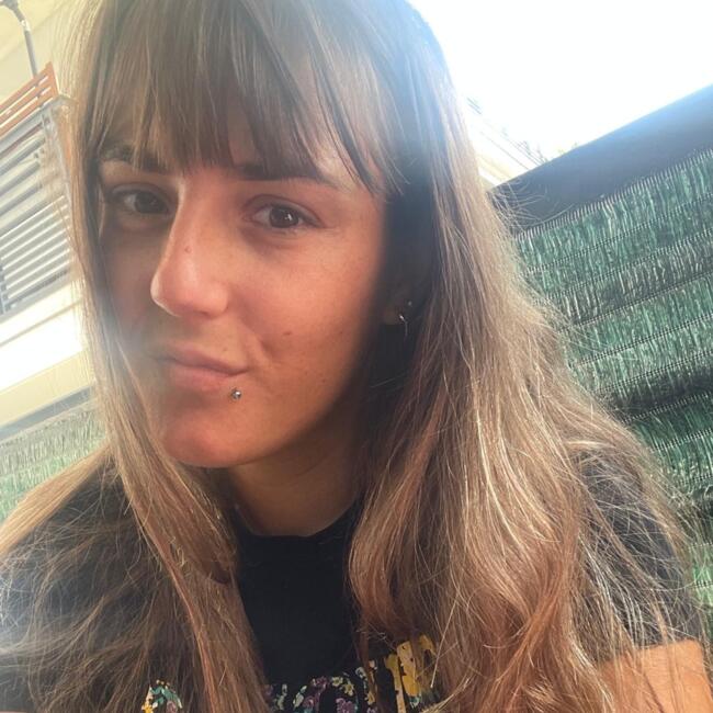 Babysitter in Houilles: Isabelle