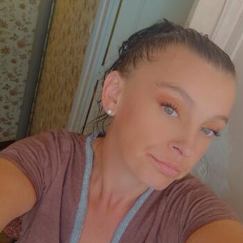 Babysitter in Tours: Cindy