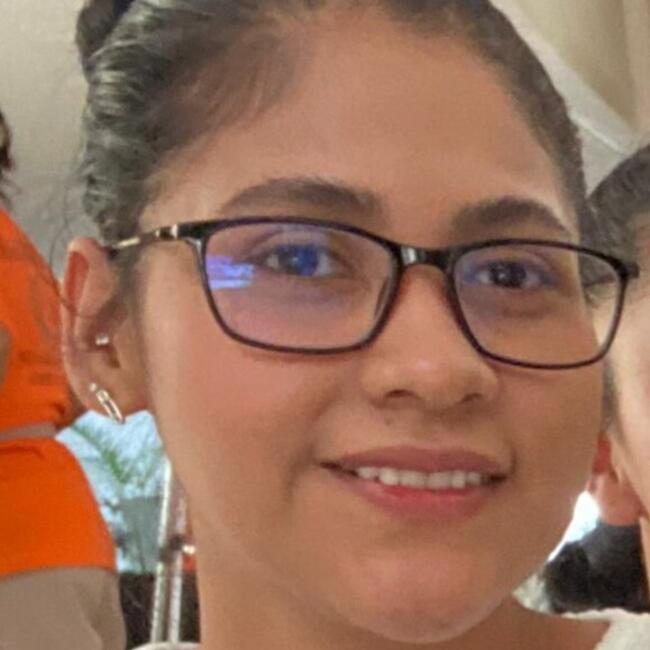 Babysitter in Santa Cruz: Isabel