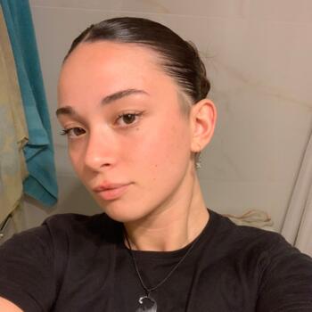Babysitter in Maldonado: Ariana Mariel