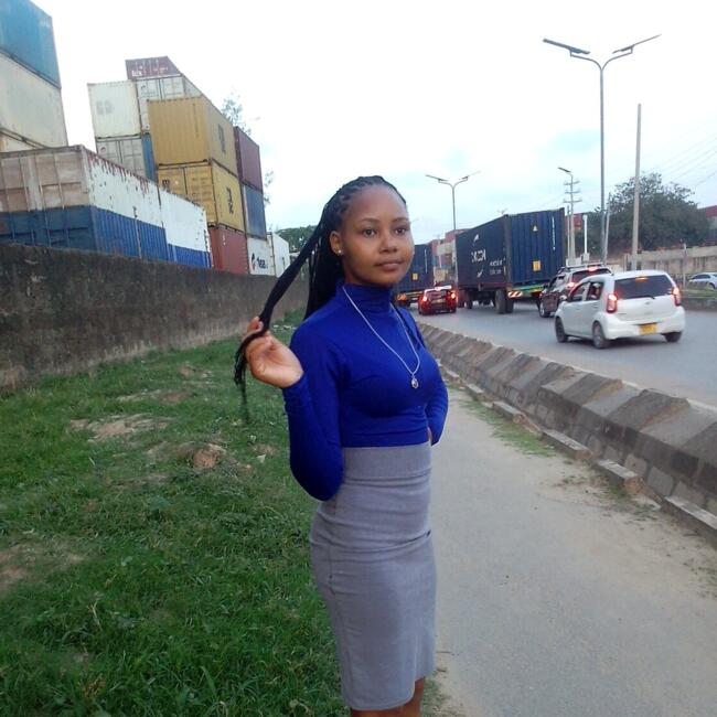 Babysitter in Nairobi: Glorygal