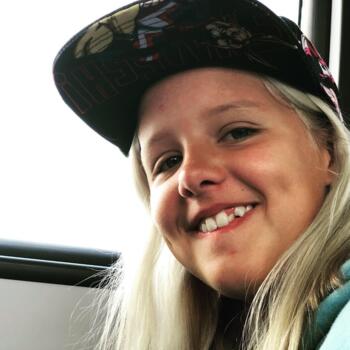 Babysitter Los Angeles: Eden