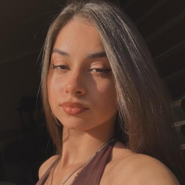 Babysitter in Sorocaba: Julia