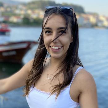 Niñera Vigo: María