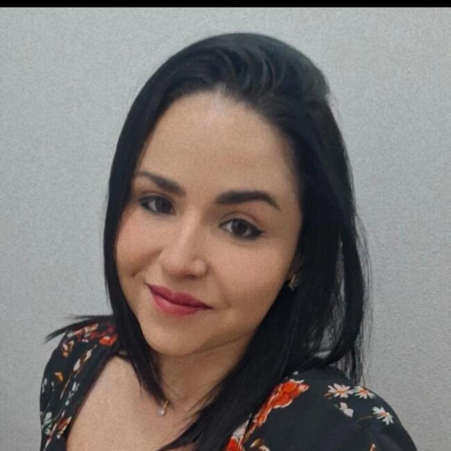 Babá em Santa Maria: Aline