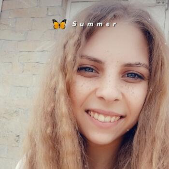 Babysitter in Pignan: Charlène