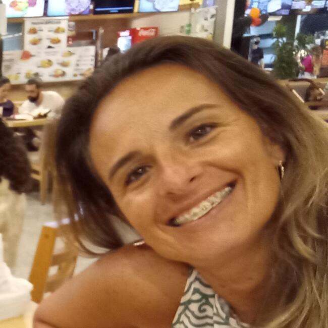 Babá em Recife: Mariana