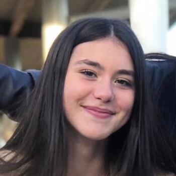 Canguro en Liria: Aitana