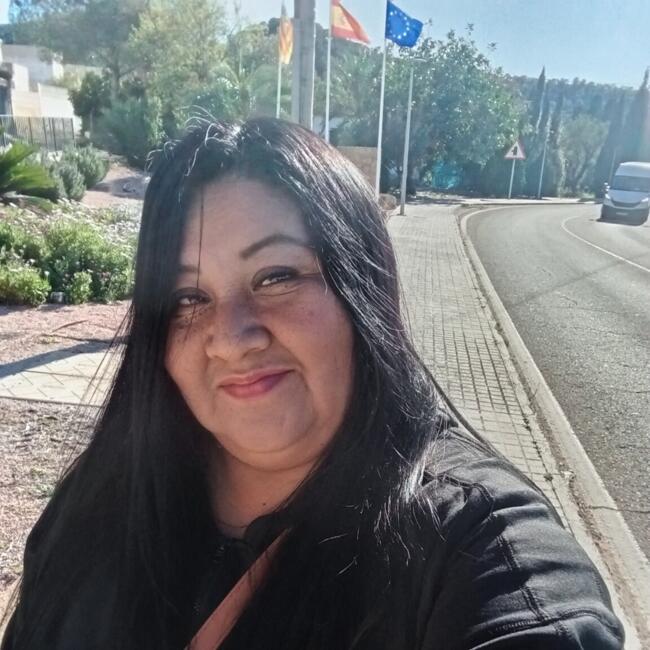 Nanny in Valencia: Karla ivone Belleza Belleza