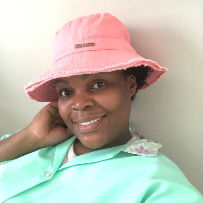 Babysitter in Cape Town: Lorraine