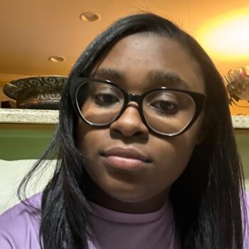 Babysitter in Lawrenceville (Georgia): Sydney