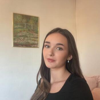 Babysitter in Mons: Alyssia