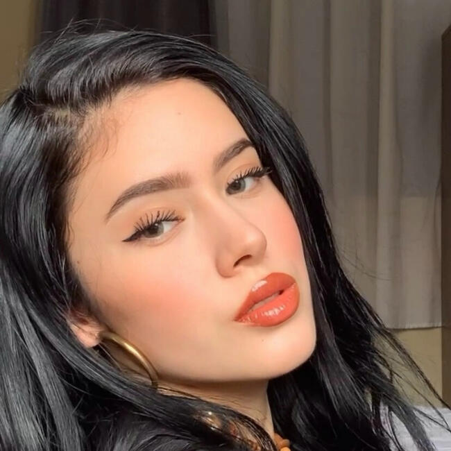 Babysitter in Villa Nueva: Sophie