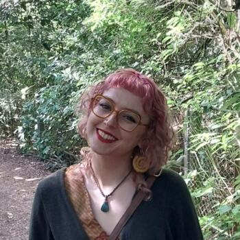 Babysitter Wellington: Clare