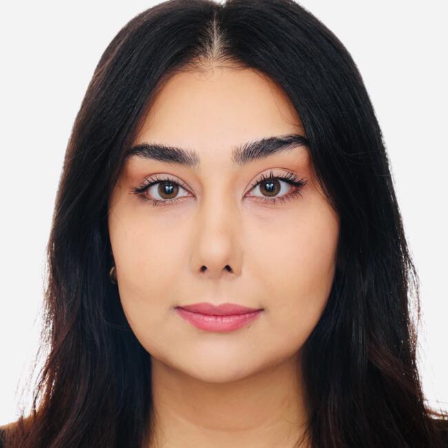 Babysitter in Edegem: Parisa