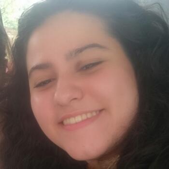 Babá Londrina: Laura