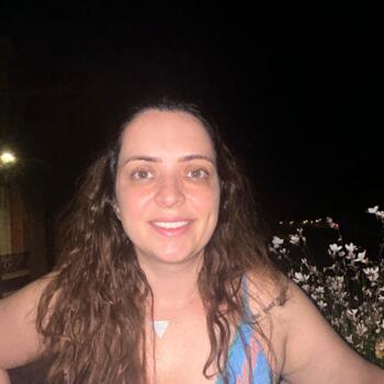 Babysitting job in Felgueiras: babysitting job Gleicy