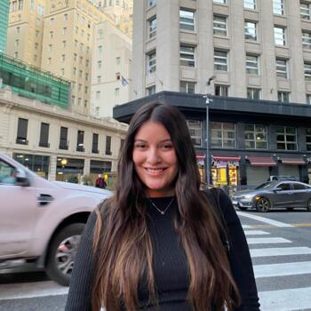 Niñera Temuco: Almendra Vivar