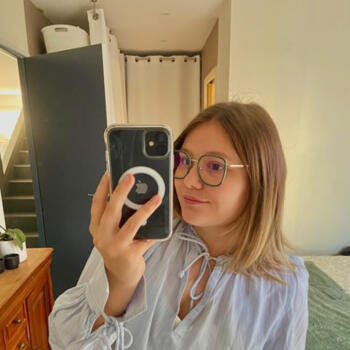 Babysitter in Saint-Berthevin: Romane