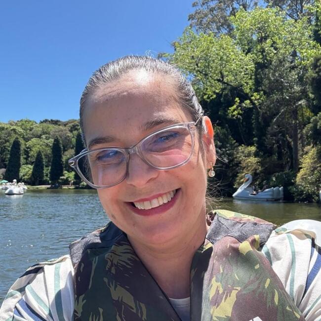 Babysitter in Jundiaí: Lara