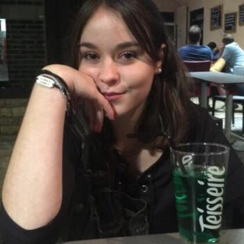 Baby-sitter Troyes: Justine