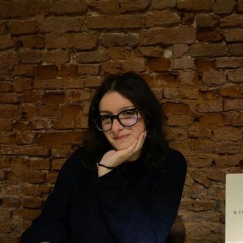 Babysitter Genoa: Elisabeth