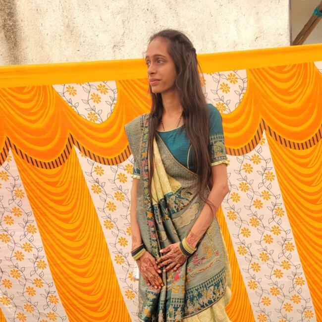 Babysitter in Surat: Avni