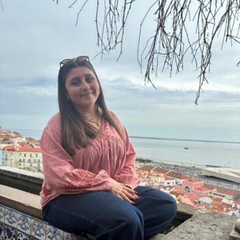 Babysitter in Ericeira: Carolina