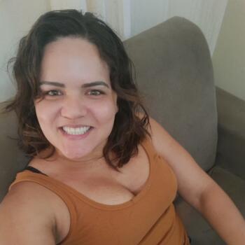 Babysitter Lagoa Santa: Angélica das Dores de Avelar 