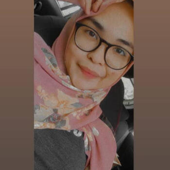 Babysitter Singapore Island: Mustika