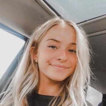 Barnvaktsjobb i Södertälje: barnvaktsjobb Dana