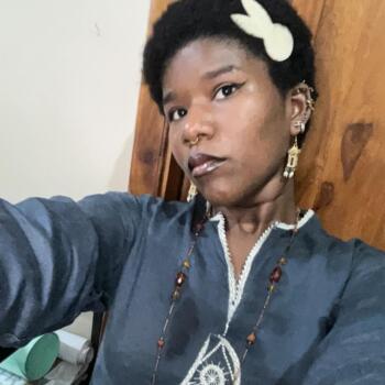 Babysitter in Embu das Artes: Malu