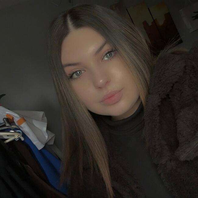 Babysitter in Loon-Plage: Melanie