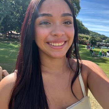 Babá em Fazenda Rio Grande: Ana luisa