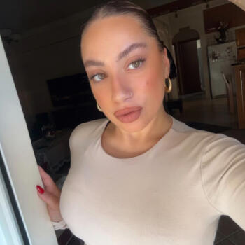 Nanny in Chaïdári: Ιωάννα